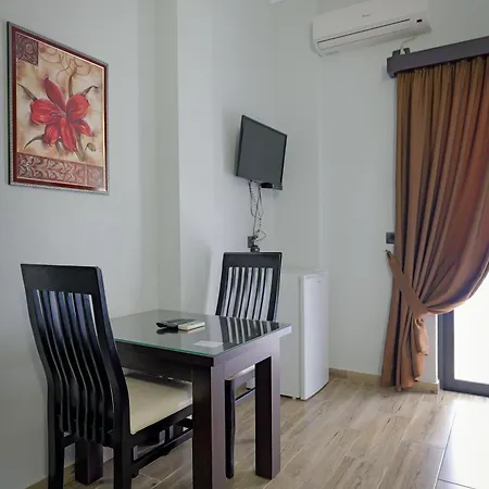 Sala * Sarande